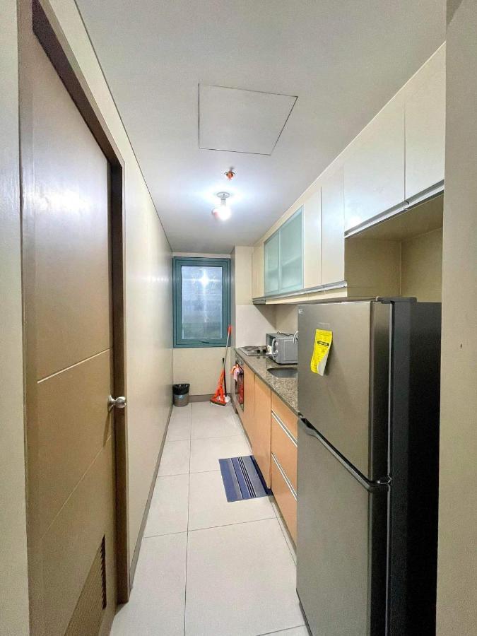 Lovely 2 Bed Room Condo Infront Of Naia Terminal 3 Manila Exterior foto